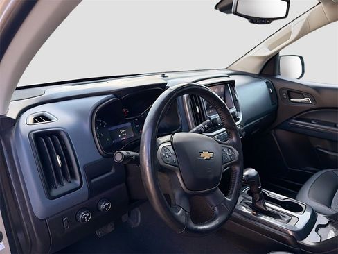 Used 2021 Chevrolet Colorado Z71 image 9