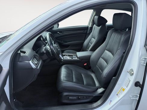 Certified 2020 Honda Accord Touring image 10