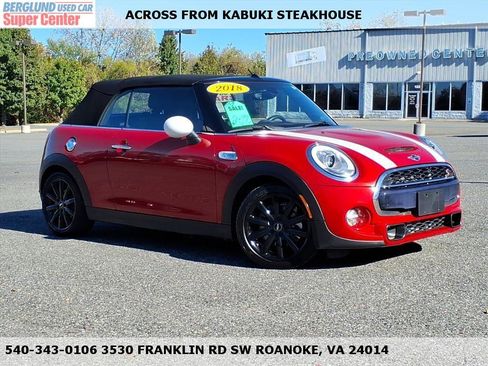 Used 2018 MINI Cooper S image 1
