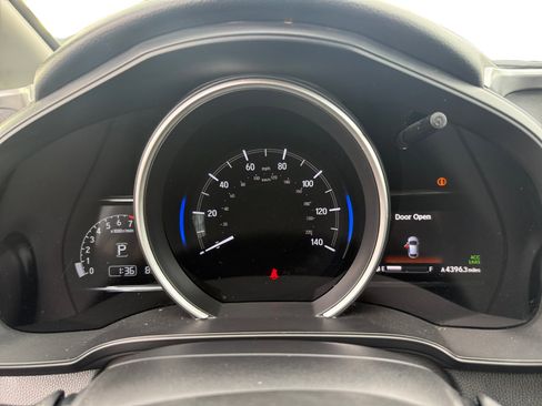 Used 2018 Honda Fit EX-L image 11