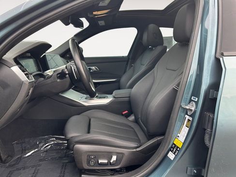 Used 2021 BMW 330i xDrive Sedan w/ Premium Package image 15