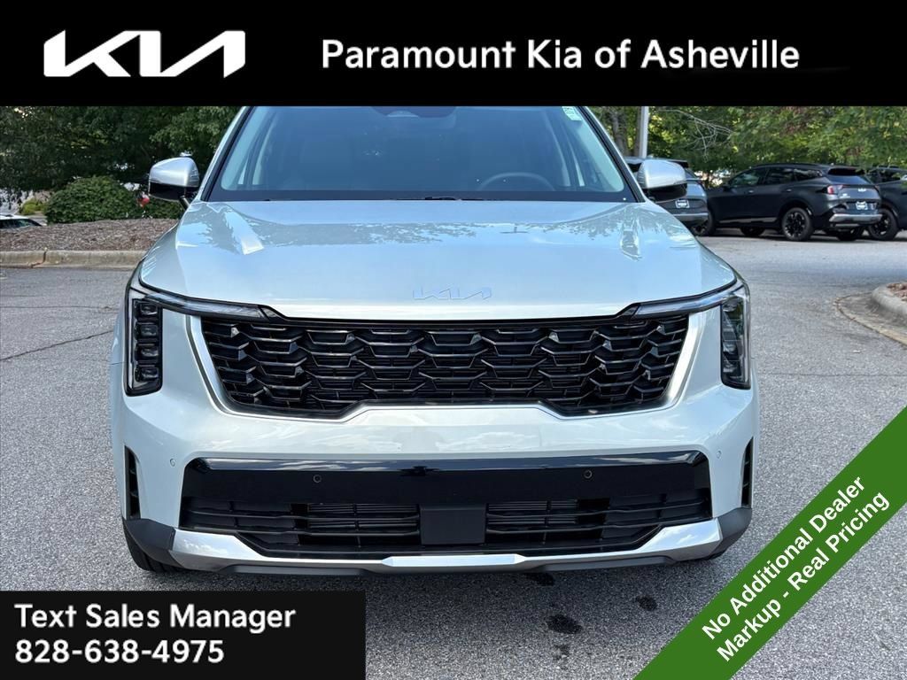 New 2026 Kia Sorento S FWD image 2