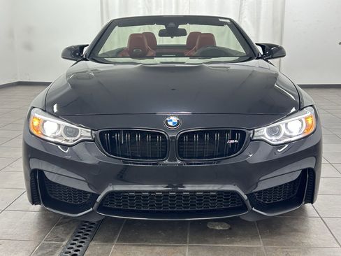 Used 2016 BMW M4 Convertible image 10