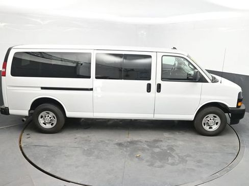 Used 2024 Chevrolet Express 3500 LS RWD image 34