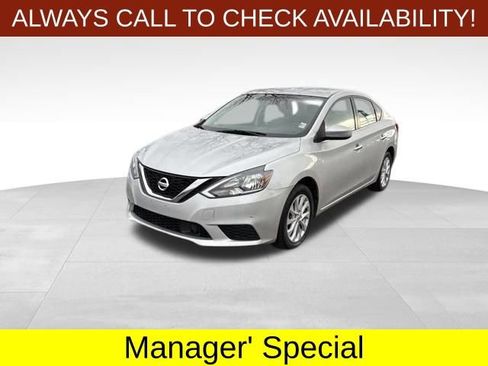 Used 2018 Nissan Sentra SV image 3