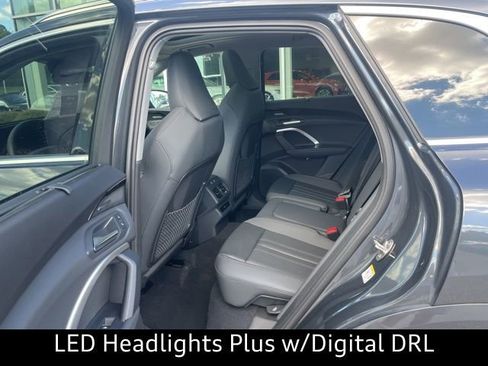 New 2025 Audi Q5 Premium Plus image 22
