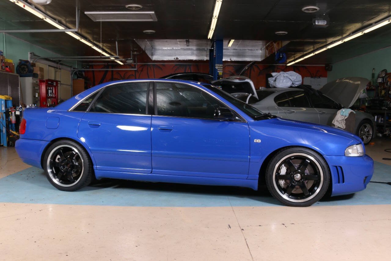 Used 2002 Audi S4 Sedan AWD/4WD image 1