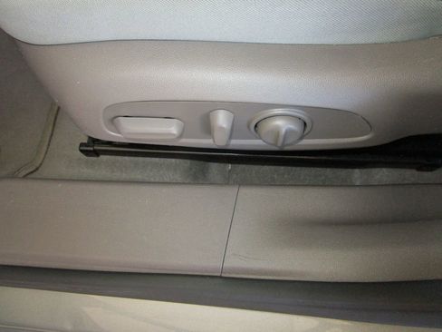 Used 2024 Chevrolet Malibu LT image 18