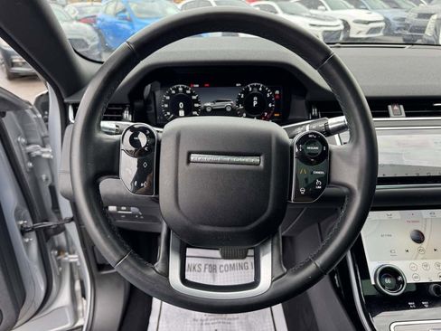 Used 2020 Land Rover Range Rover Evoque SE image 12