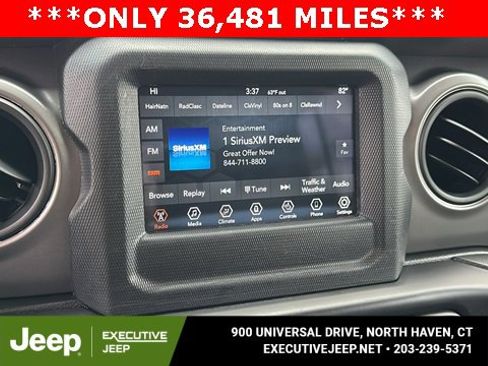 Certified 2022 Jeep Gladiator Willys image 16