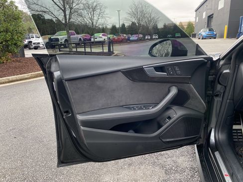 Used 2019 Audi S5 Premium Plus w/ Premium Plus image 18