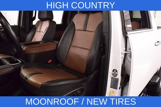 Used 2022 Chevrolet Silverado 3500 High Country w/ Safety Package II AWD/4WD image 34