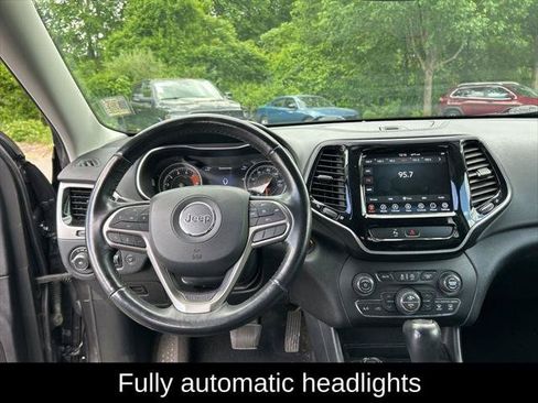 Certified 2019 Jeep Cherokee Limited AWD/4WD image 14