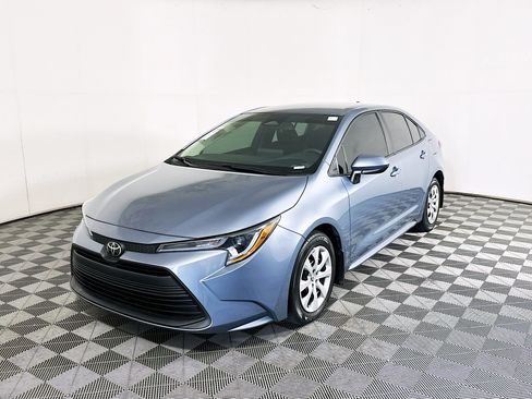 Used 2024 Toyota Corolla LE FWD image 7