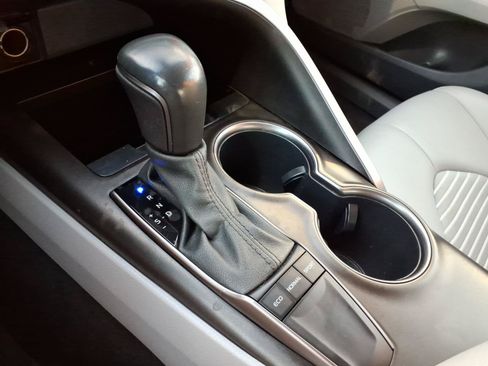 Certified 2023 Toyota Camry SE w/ Audio Upgrade Package FWD image 19