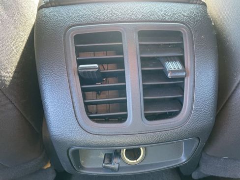 Used 2016 Ford Taurus SEL w/ Equipment Group 201A image 23