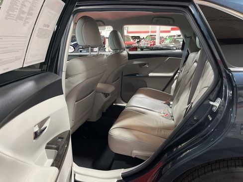 Used 2013 Toyota Venza XLE w/ Tow Prep Pkg image 11