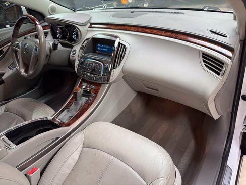 Used 2012 Buick LaCrosse Premium FWD image 11