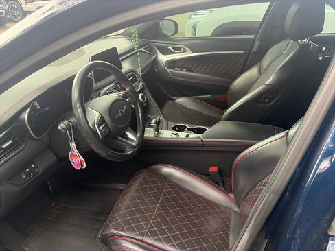 Used 2019 Genesis G70 2.0T Advanced w/ Sport Package RWD image 7