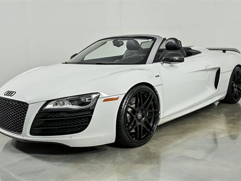 Used 2012 Audi R8 V10 AWD/4WD image 6