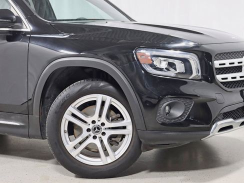Used 2020 Mercedes-Benz GLB 250 4MATIC image 5