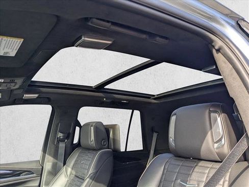 Used 2023 Cadillac Escalade V w/ Heavy-Duty Trailer Package image 16