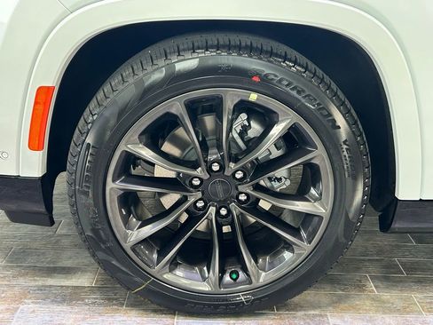 New 2025 Jeep Grand Wagoneer Series III w/ Rear Seat Video Group 1 image 12