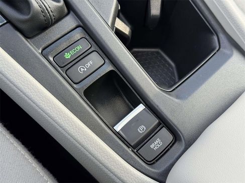 Certified 2023 Honda Accord EX image 30