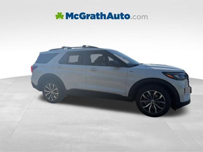 New 2026 Ford Explorer ST-Line