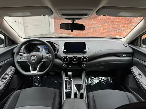 Used 2023 Nissan Sentra SV w/ All-Weather Package FWD image 12
