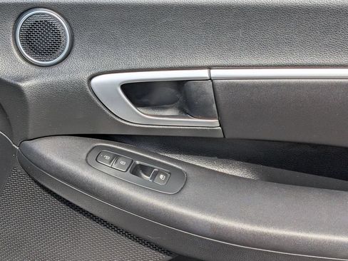 Used 2025 Hyundai Sonata SEL FWD image 33