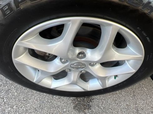 Used 2017 Chrysler Pacifica Touring-L Plus w/ Advanced Safetytec Group FWD image 38