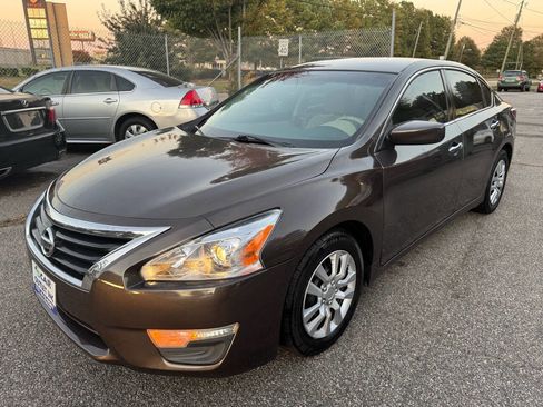 Used 2015 Nissan Altima 2.5 S w/ Power Driver Seat Package image 1