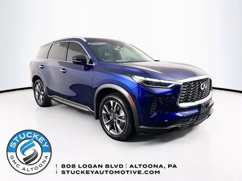 Used 2023 INFINITI QX60 Luxe w/ Cargo Package AWD/4WD image 1