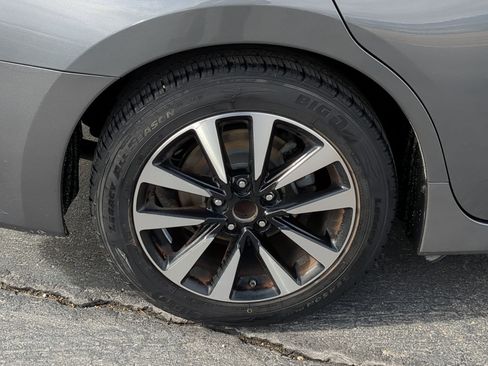 Used 2018 Nissan Altima 2.5 SV image 12