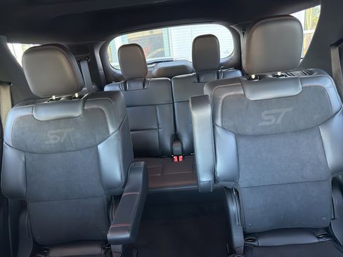 New 2026 Ford Explorer ST w/ Sun And Sound Package image 13