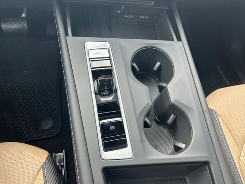 New 2026 Volkswagen Atlas Cross Sport SE image 59