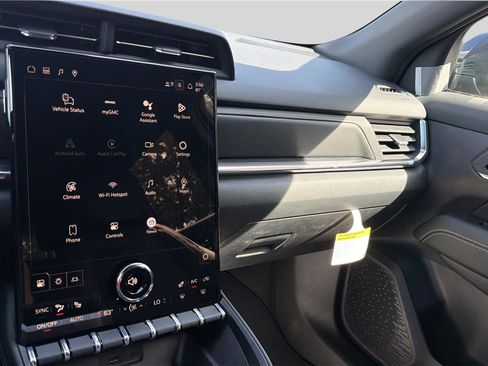 New 2026 GMC Terrain Elevation w/ Elevation Premium Package image 11