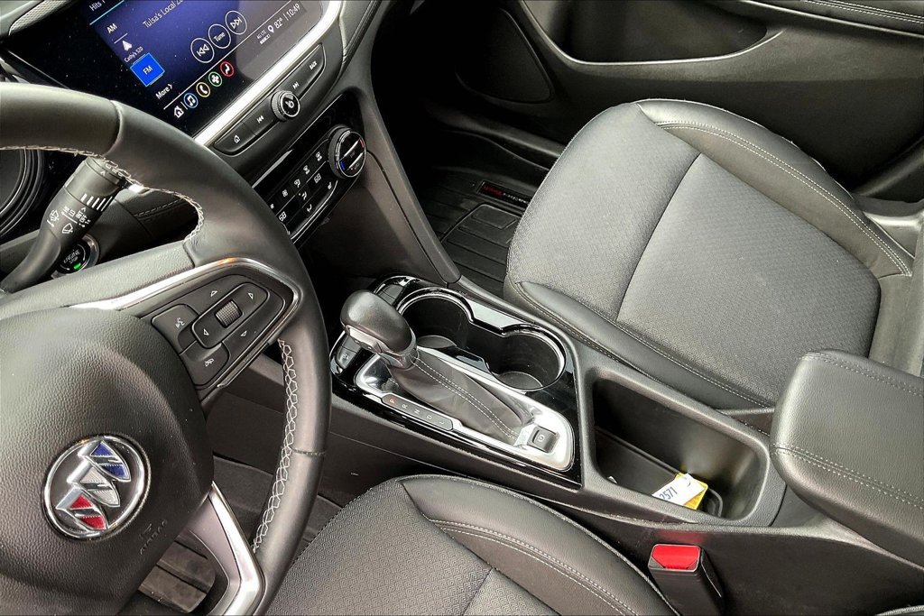 Used 2022 Buick Encore GX Select w/ Sport Touring Package FWD image 8