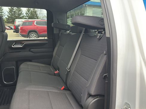 Used 2025 Chevrolet Silverado 2500 LT w/ Convenience Package AWD/4WD image 19