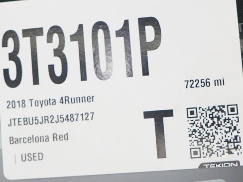 Used 2018 Toyota 4Runner SR5 image 32