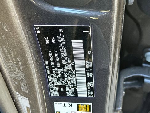 Used 2023 Lexus RZ 450e Premium image 22