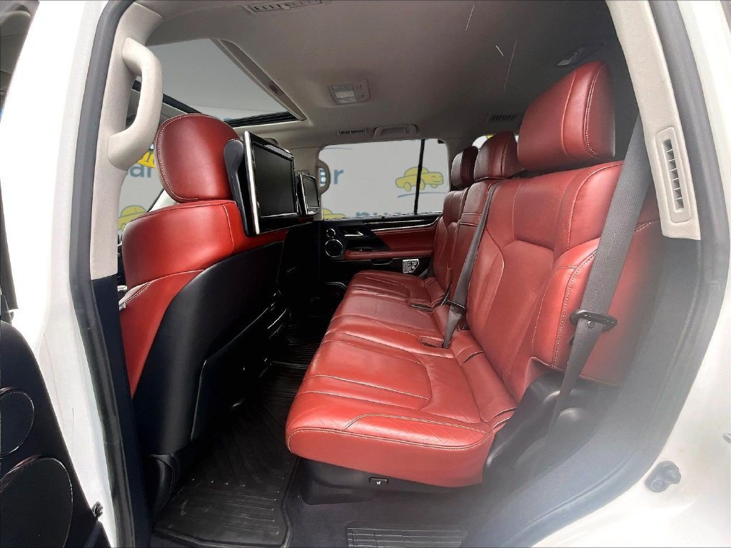 Used 2018 Lexus LX 570 4WD w/ Luxury Package image 14