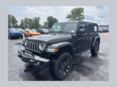 Used 2025 Jeep Wrangler Unlimited Sahara