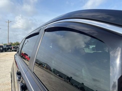 Used 2023 Toyota Sienna XSE w/ XSE Plus Package image 13