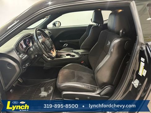 Used 2021 Dodge Challenger R/T Scat Pack RWD image 5