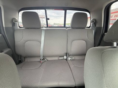 Used 2015 Nissan Frontier SV AWD/4WD image 20