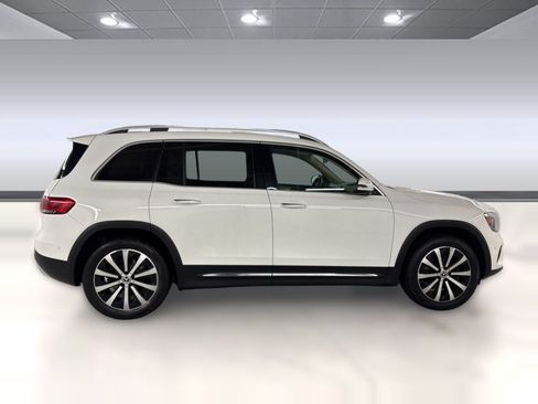 Used 2022 Mercedes-Benz GLB 250 image 8