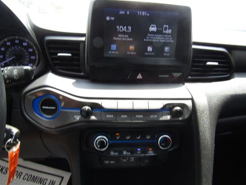 Used 2020 Hyundai Veloster 2.0 FWD image 18