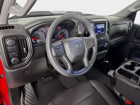 Used 2024 Chevrolet Silverado 1500 Custom Trail Boss w/ LPO, Dark Essentials Package image 10